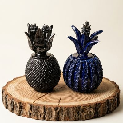 Piñas de San José de Gracia de barro vidriado artesanal, esculturas mexicanas de lujo para interiores.