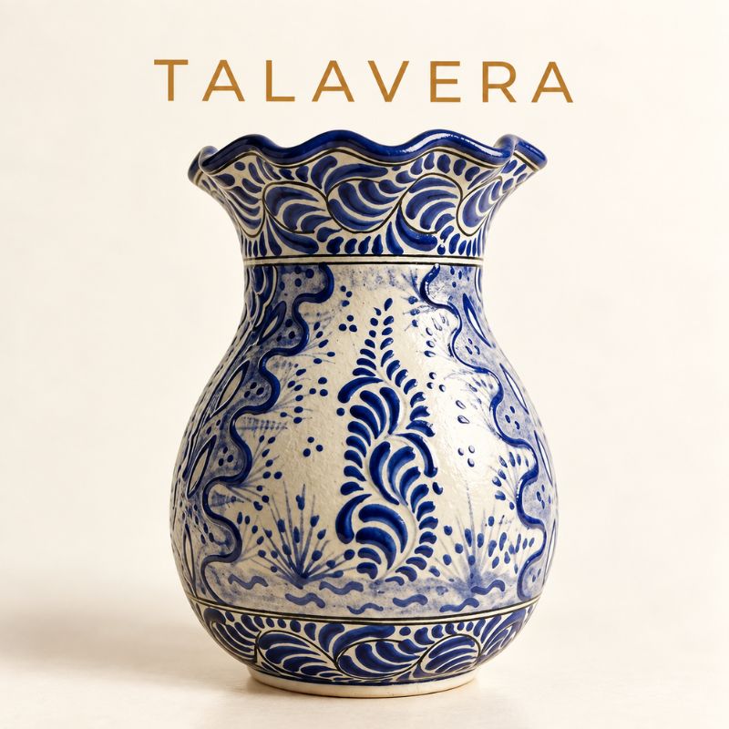 Jarrón de Talavera azul y blanco, artesanía mexicana pintada a mano